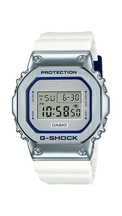 Часы Casio GM-5600LC-7