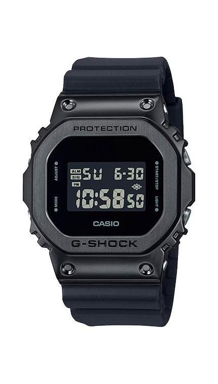 Часы Casio GM-5600UB-1